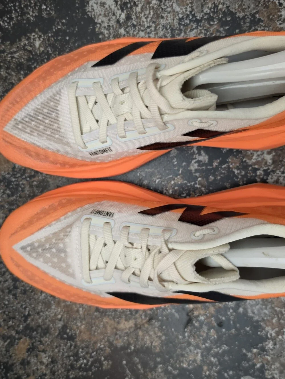 Womens New Balance Fuelcell Rebel V4 Running Shoes Sz 9.5 Used WFCXCC4